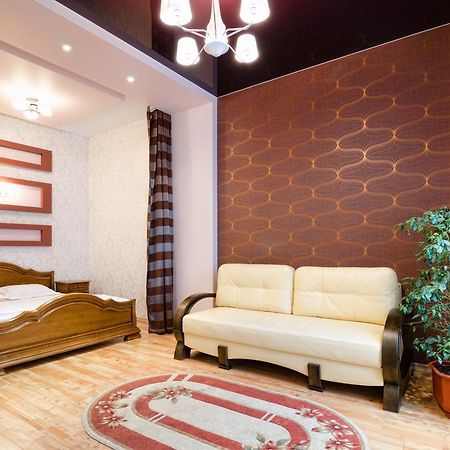 LEOGRAND Apartment on Doroshenka Street 34 Lviv Buitenkant foto
